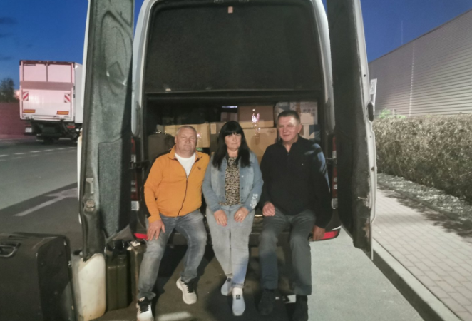 Transport z pomocą humanitarną