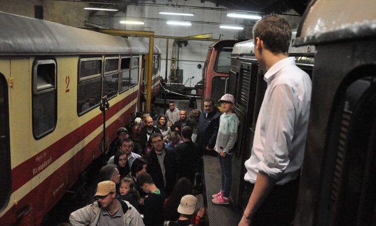 Noc Muzeów na stacji kolejki wąskotorowej