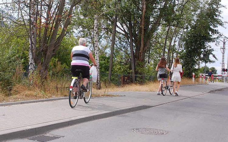 Mieszkaniec: rowerzyści są prawdziwą plagą, jeżdżą jak chcą